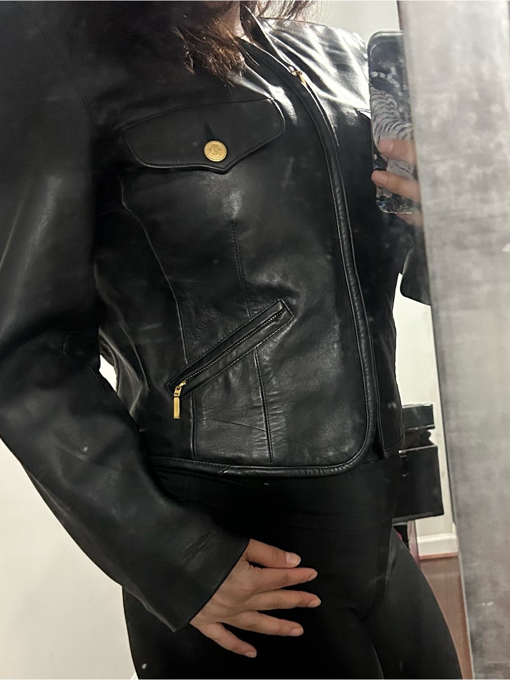 Vintage fitted 100% Leather ZipFront Women's Jacket with Gold buttons medium 6 8
